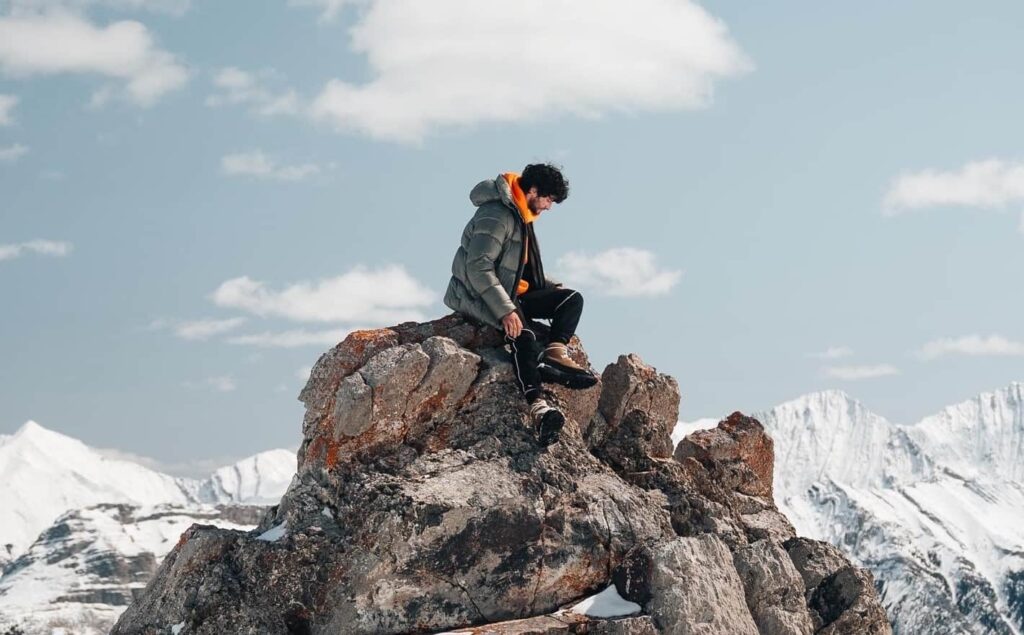 15 melhores parkas para homens: jaquetas quentes de inverno para todos os estilos 15-melhores-parkas-para-homens:-jaquetas-quentes-de-inverno-para-todos-os-estilos-2024