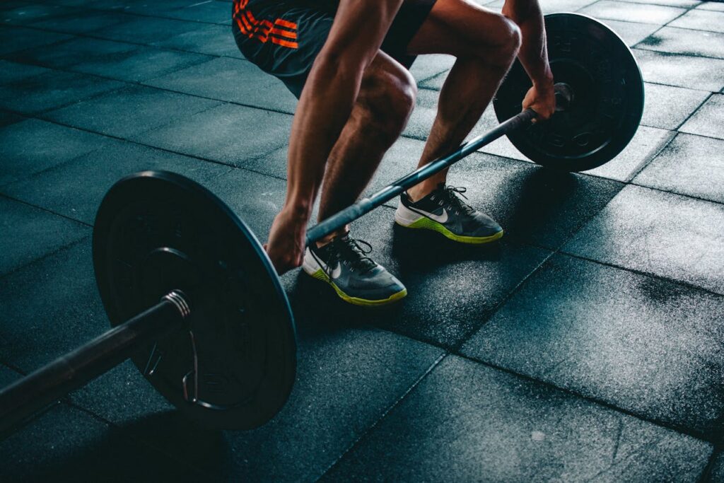 Como montar um treino com os melhores exercícios para glúteos? exercícios físicos