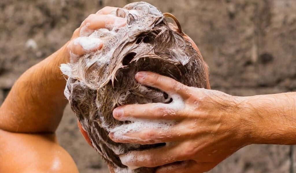 6 Melhores shampoos masculinos para cabelos grisalhos: desafie o envelhecimento em 2025 6-melhores-shampoos-masculinos-para-cabelos-grisalhos:-desafie-o-envelhecimento-em-2025